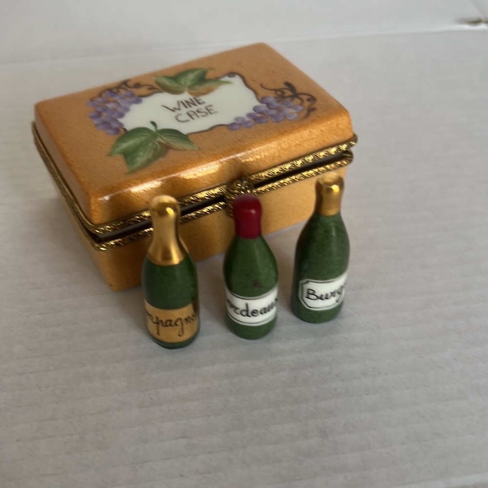 LIMOGES WINE CASE WITH 3 Bottles